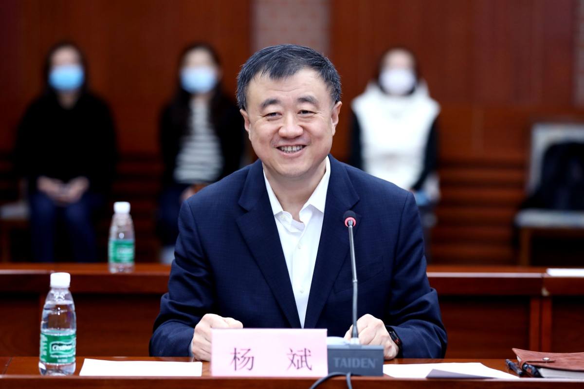 20220225-永利官网与中国航天科工集团有限公司合作培养研究生签约仪式-3044AM永利集团官网拍摄-杨斌讲话.jpg